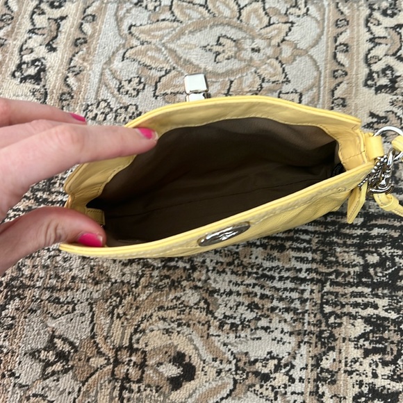 Coach yellow patent leather clutch with silver hardware! - Picture 4 of 6